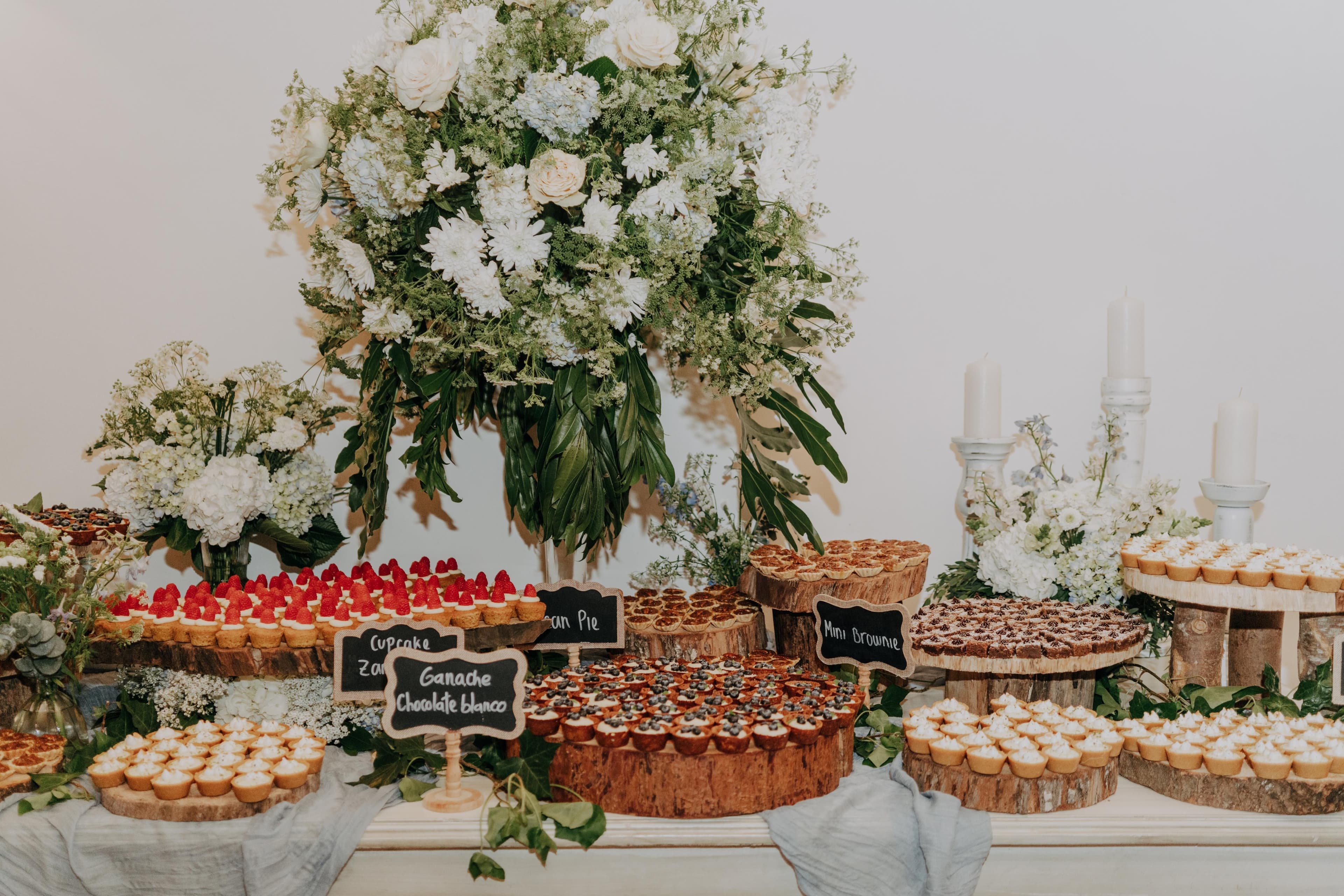 Mesa de postres de Claudia Aparicio para eventos